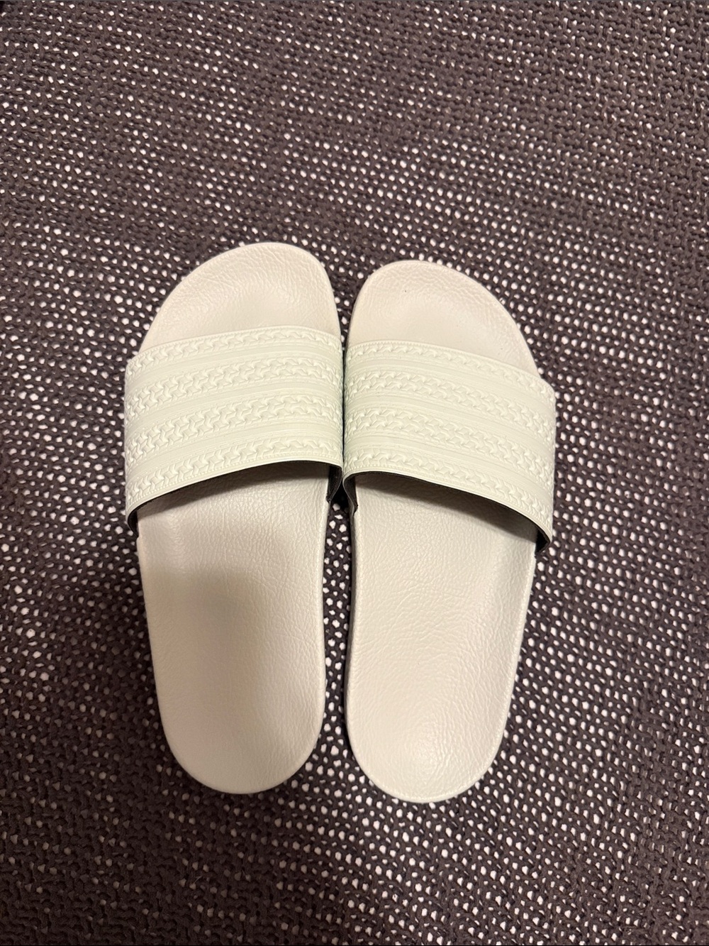 Women’s Sandals - Casual Pool & Beach Slides